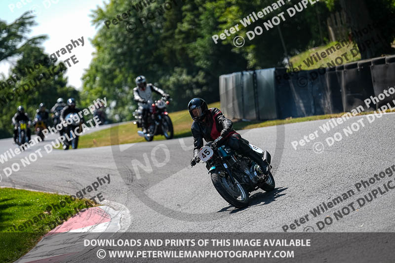 cadwell park;cadwell park photographs;cadwell trackday photographs;enduro digital images;event digital images;eventdigitalimages;peter wileman photography;racing digital images;trackday digital images;trackday photos